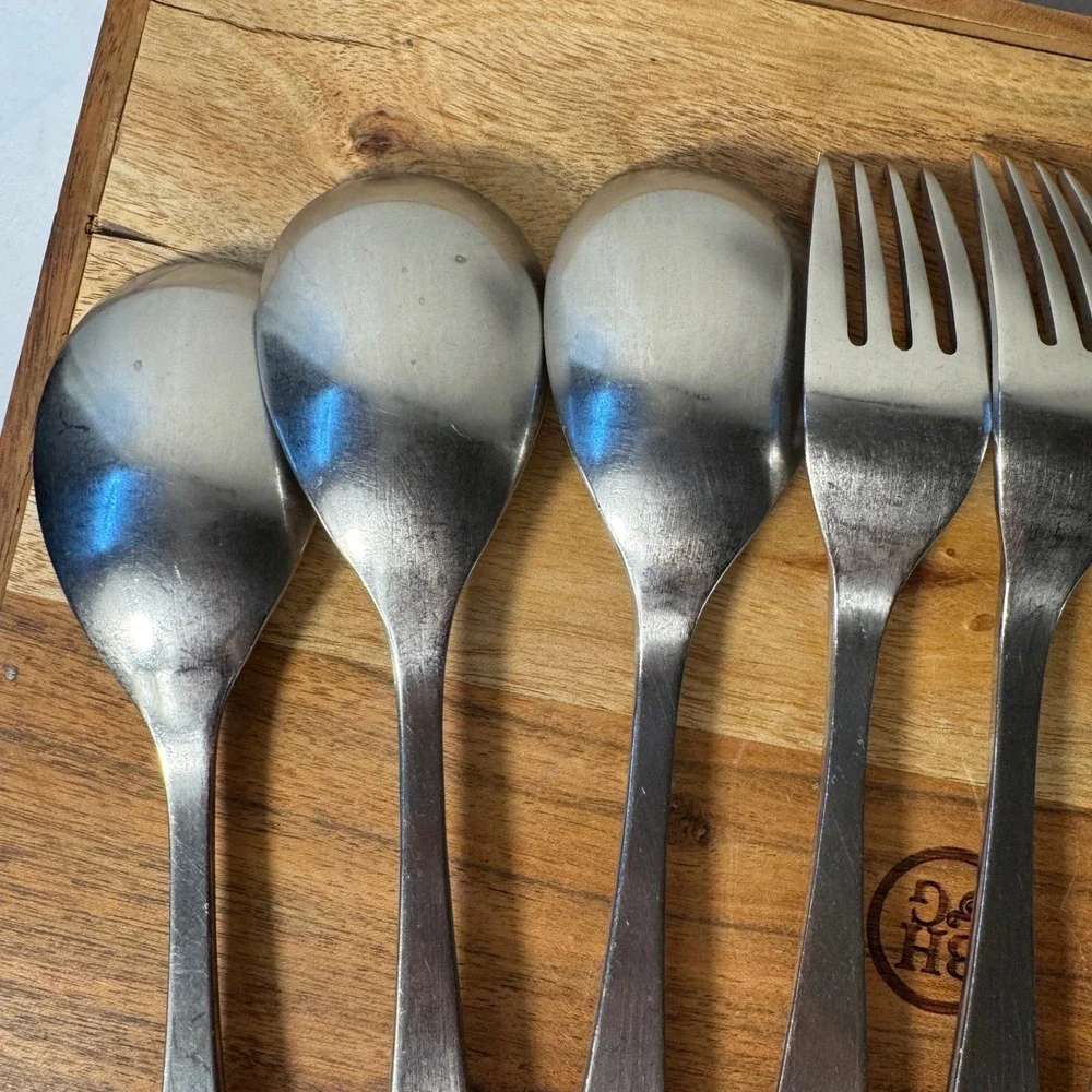 RW Robert Welch Flatware 9pc Set Silver Stainless Steel Brushed Modern